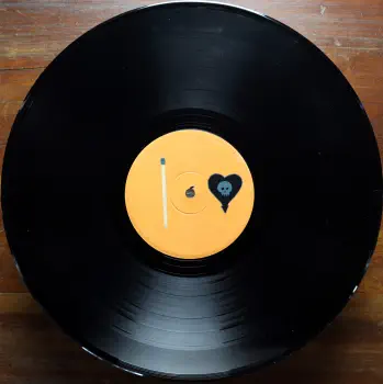Vinyl Thumbnail